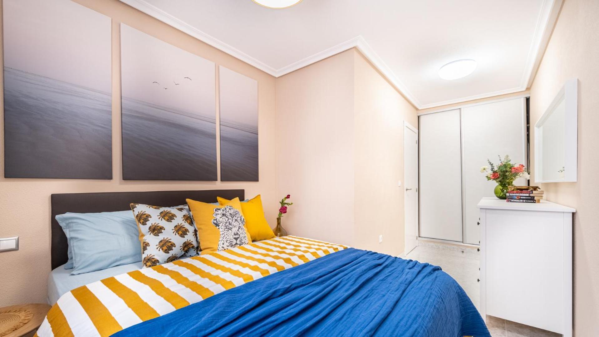 Apartamento A 3 Minutos De La Playa Torrevieja Exterior foto